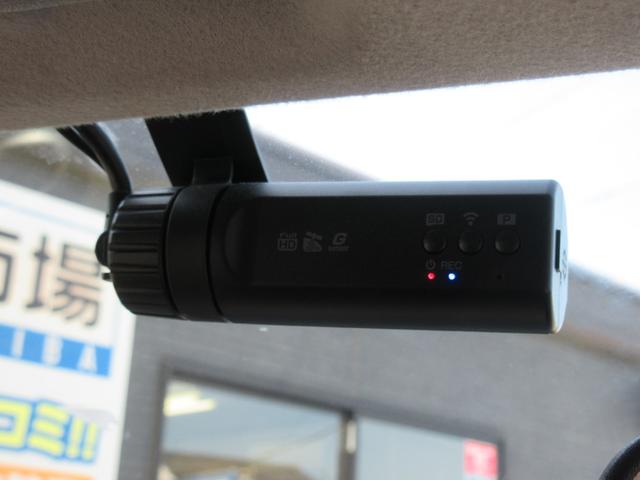 ���q�l����т̐��₲�s���̂����t�ȂǁA��ɐ��ӂ������Ă��Ή����܂��B���X�̃R�o�^�X�^�b�t�̎d���Ԃ�́A���������q�l���r���[�����m�F���������B