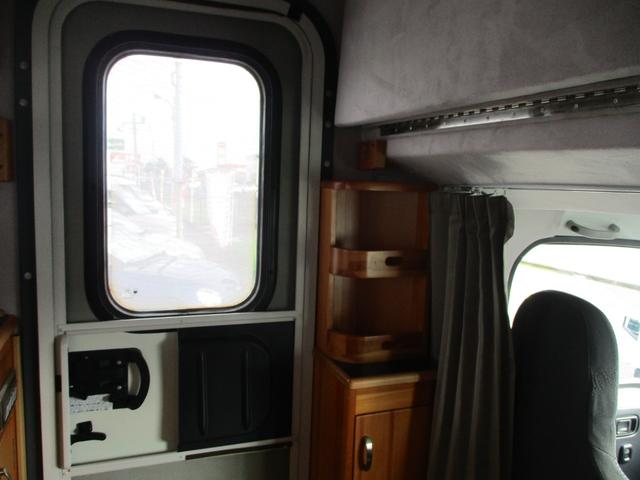 ハイゼットトラック エクストラ La.kunn  キャンピングカー 8ナンバー 普通車登録 5人乗り オートマチック(27枚目)