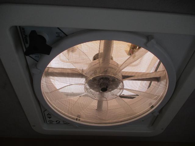 ハイゼットトラック エクストラ La.kunn  キャンピングカー 8ナンバー 普通車登録 5人乗り オートマチック(43枚目)