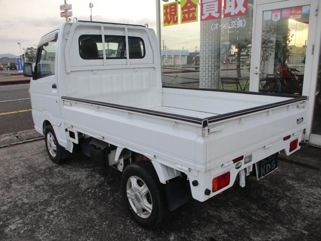 キャリイトラック ＫＣエアコン・パワステ　４ＷＤ（6枚目）