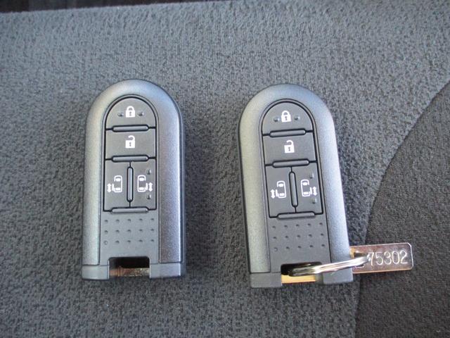 ムーヴキャンバス Ｇメイクアップリミテッド　ＳＡＩＩＩ　純正メモリーナビ・全方位カメラ・ナビ連動前後ドライブレコーダー・ＥＴＣ車載器・両側電動スライドドア・衝突回避軽減ブレーキ・誤発進抑制機能・ツートンカラ（21枚目）