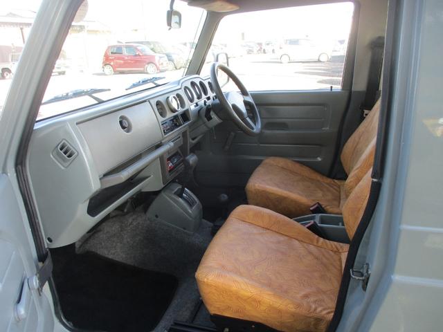 ジムニー 　ワイルドウインド　全面塗装済み　シート張り替え　前後社外バンパー　社外グリル　社外アルミホイール　ホワイトレタータイヤ全て卸したて　ナンバー移動　足回り塗装（9枚目）