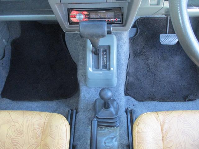 ジムニー 　ワイルドウインド　全面塗装済み　シート張り替え　前後社外バンパー　社外グリル　社外アルミホイール　ホワイトレタータイヤ全て卸したて　ナンバー移動　足回り塗装（14枚目）