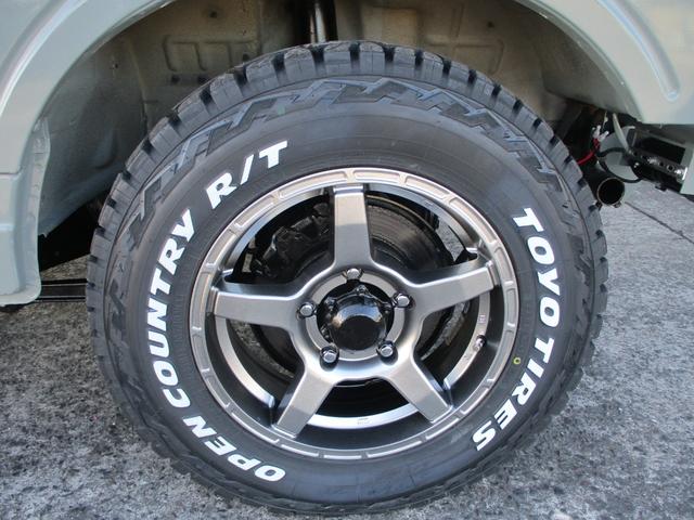 ジムニー 　ワイルドウインド　全面塗装済み　シート張り替え　前後社外バンパー　社外グリル　社外アルミホイール　ホワイトレタータイヤ全て卸したて　ナンバー移動　足回り塗装（21枚目）