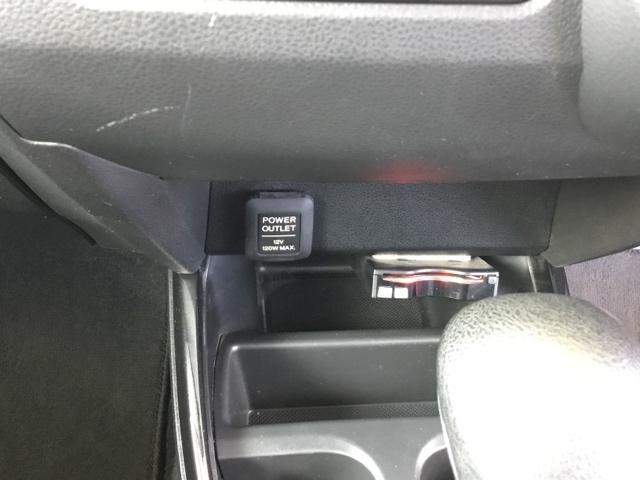 フィットシャトル １５Ｘ　バックカメラ　純正ナビ　フルセグ　ＥＴＣ　運転席エアバック　助手席エアバック　ＥＳＣ　パワーウィンド　Ｂカメ　ナビ＆ＴＶ　リモコンキー　ＤＶＤ再生　エアコン　ＡＢＳ　パワーステアリング（20枚目）