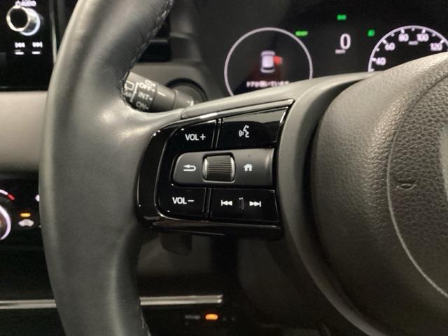 ヴェゼル ｅ：ＨＥＶＺ　先進ライト　シートヒーター　ＥＴＣ　衝突回避支援ブレーキ機能　スマキ　Ｐトランク　フルオートエアコン　エアバッグ　両席エアバック　Ｒカメ　パワーウィンドウ　ＬＥＤランプ　ソナー　クルーズＣ　ナビ＆ＴＶ（32枚目）