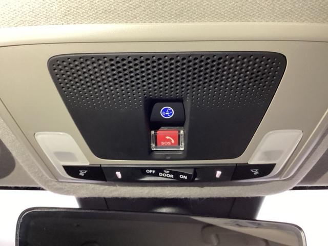 ヴェゼル ｅ：ＨＥＶＺ　先進ライト　シートヒーター　ＥＴＣ　衝突回避支援ブレーキ機能　スマキ　Ｐトランク　フルオートエアコン　エアバッグ　両席エアバック　Ｒカメ　パワーウィンドウ　ＬＥＤランプ　ソナー　クルーズＣ　ナビ＆ＴＶ（35枚目）