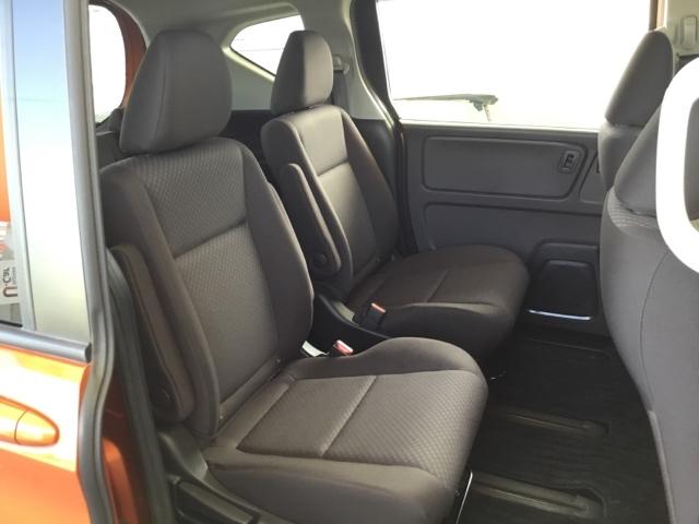 フリード Ｇ・ホンダセンシング　ハンズフリースライドドア　後席モニター　ＥＴＣ　前後ドラレコ　純正ナビ　Ｆセグ　追突被害軽減ブレーキ　ｉストップ　Ｗエアバッグ　パワーウィンドウ　アクティブクルーズコントロール　スマートキ　ＶＳＡ（14枚目）