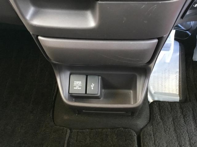 フリード Ｇ・ホンダセンシング　ハンズフリースライドドア　後席モニター　ＥＴＣ　前後ドラレコ　純正ナビ　Ｆセグ　追突被害軽減ブレーキ　ｉストップ　Ｗエアバッグ　パワーウィンドウ　アクティブクルーズコントロール　スマートキ　ＶＳＡ（21枚目）