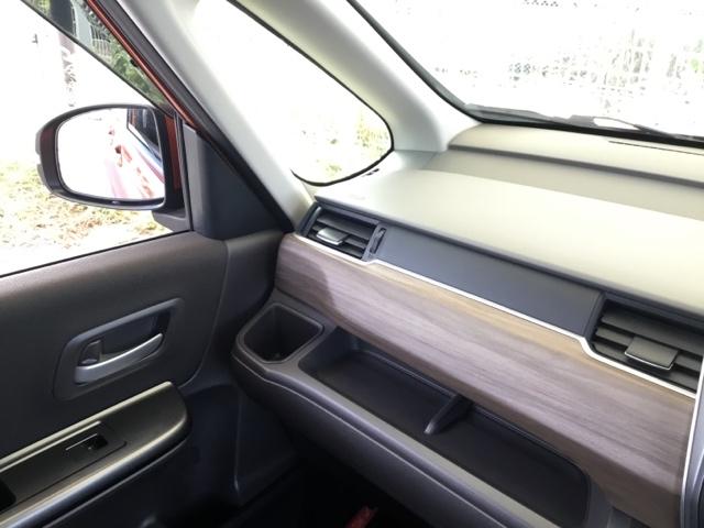 フリード Ｇ・ホンダセンシング　ハンズフリースライドドア　後席モニター　ＥＴＣ　前後ドラレコ　純正ナビ　Ｆセグ　追突被害軽減ブレーキ　ｉストップ　Ｗエアバッグ　パワーウィンドウ　アクティブクルーズコントロール　スマートキ　ＶＳＡ（28枚目）