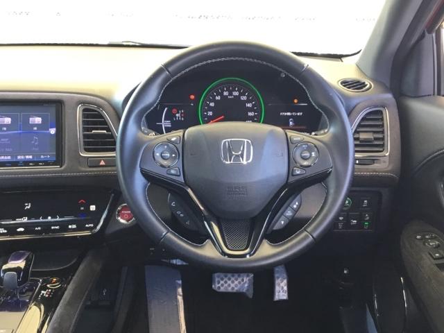 ヴェゼル ハイブリッドＲＳ・ホンダセンシング　クルコン　バックカメラ　純正ナビ　フルセグ　ＥＴＣ　ドラレコ　シートヒーター　パドルシフト　サイドＳＲＳ　Ｒカメ　フルオートエアコン　ＵＳＢ接続　両席エアバック　スマキー　オートクルーズコントロール（17枚目）