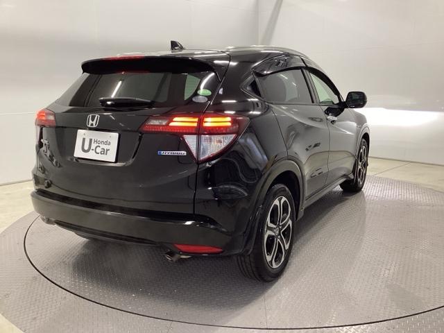 ヴェゼル ハイブリッドZ あんしんパッケージ クルコン 社外ナビ フルセグ ETC シートヒーター Rカメ スマキー LEDランプ シ-トヒ-タ- サイドカーテンエアバック 運転席助手席エアバッグ VSA パワーステアリング(8枚目)