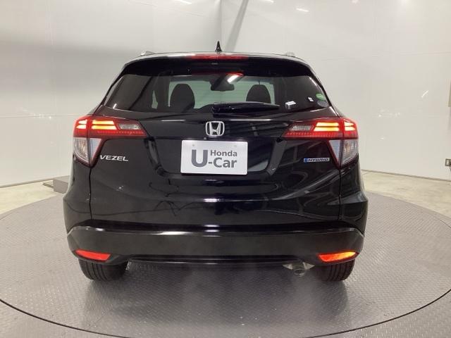 ヴェゼル ハイブリッドZ あんしんパッケージ クルコン 社外ナビ フルセグ ETC シートヒーター Rカメ スマキー LEDランプ シ-トヒ-タ- サイドカーテンエアバック 運転席助手席エアバッグ VSA パワーステアリング(9枚目)