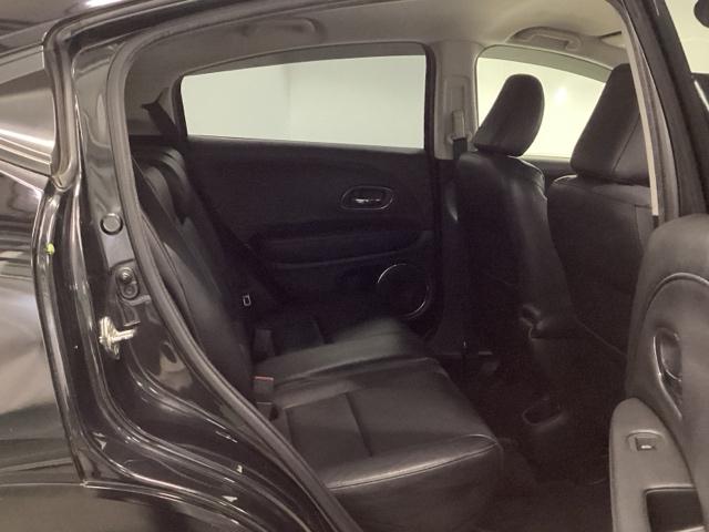 ヴェゼル ハイブリッドZ あんしんパッケージ クルコン 社外ナビ フルセグ ETC シートヒーター Rカメ スマキー LEDランプ シ-トヒ-タ- サイドカーテンエアバック 運転席助手席エアバッグ VSA パワーステアリング(17枚目)