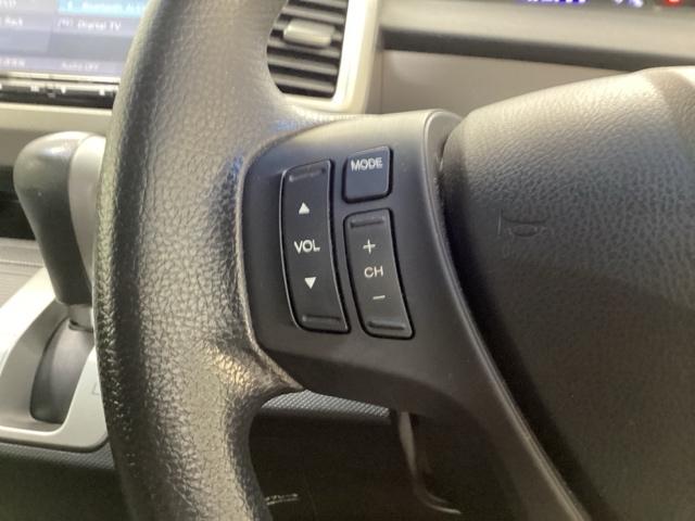 フリード Gジャストセレクション 片側電動スライドドア バックカメラ 純正ナビ フルセグ ETC 後席モニター Bモニター スマトキー 地上デジタルTV 助手席エアバッグ AUTOエアコン パワステ ナビTV 両側スライド片側電動(27枚目)