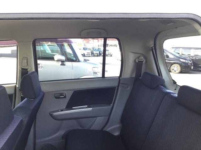 ワゴンＲ ＦＸリミテッド　ＣＤ　両席エアバッグ　イモビライザー　インテリキー　キーレススタートシステム　ＡＣ　ベンチＳ　ＰＳ　ＳＲＳ　ＡＢＳ付　パワーウインド　エアロ付（11枚目）