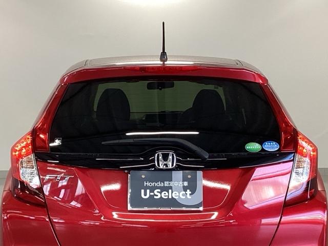 フィット １３Ｇ・Ｆコンフォートエディション　純正ナビ　フルセグ　リアカメラ　エアコン　リヤカメラ　横滑防止装置　パワーウィンドウ　ＥＴＣ車載器　スマートキー　ＤＶＤ再生　ＡＢＳ　Ｉストップ　パワーステアリング　ＵＳＢ　セキュリティアラーム（31枚目）