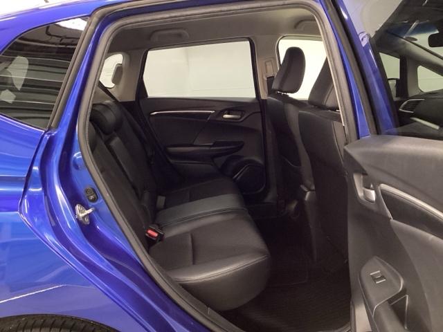 フィットハイブリッド Ｌパッケージ　あんしんパッケージ　クルコン　バックカメラ　純正ナビ　フルセグ　ナビ＆ＴＶ　サイドエアバック　ＤＶＤ再生　ＬＥＤ　ＥＣＯＮ　オートクルーズコントロール　イモビライザー　ＥＳＣ　ＡＵＴＯエアコン　ＡＢＳ（18枚目）