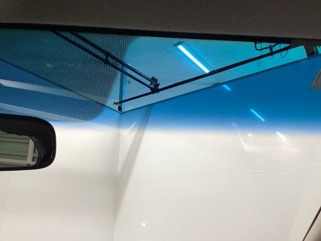 フィットハイブリッド Ｆパッケージ　ＣＤ・ＵＳＢコンポ　ＥＴＣ　ＡＵＴＯエアコン　Ｄレコ　助手席エアバック　ＥＣＯＮ　ＡＢＳ付　横滑り防止システム　キーレスエントリー　運転席エアバック　ＬＥＤライト　パワーステアリング　パワーウィンドウ（29枚目）