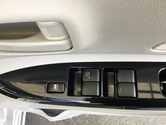 デイズルークス X オーディオレス ETC 社外AW プリクラッシュ アイドリングストップ機能 Sキー イモビライザー VDC ベンチ席 運転席エアバック デュアルエアバッグ フルオートエアコン サイドエアバッグ ABS(12枚目)