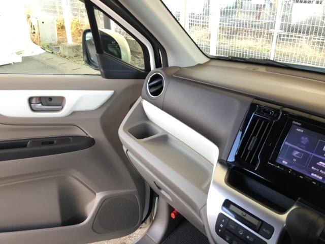 N-WGN GSSコンフォートパッケージ あんしんパッケージ 純正ナビ フルセグ ETC ナビTV 前席シートヒーター パワーステアリング USB スマートキー エアコン 横滑り防止装置 パワーウインド デュアルエアバッグ イモビ ABS(23枚目)