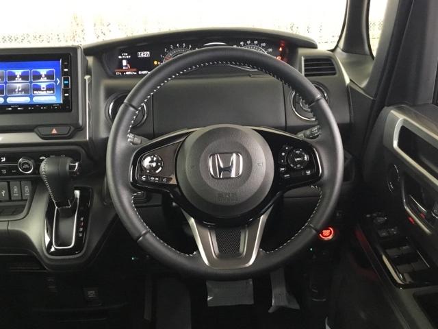 N-BOXカスタム Lスタイル+ブラック 両側電動スライドドア クルコン リアカメラ 純正ナビ 前後ドラレコ 衝突軽減ブレ-キ パーキングセンサー DVD再生 横滑り防止 シ-トヒ-タ- クルーズコントロール LEDライト ナビTV 地デジ(17枚目)