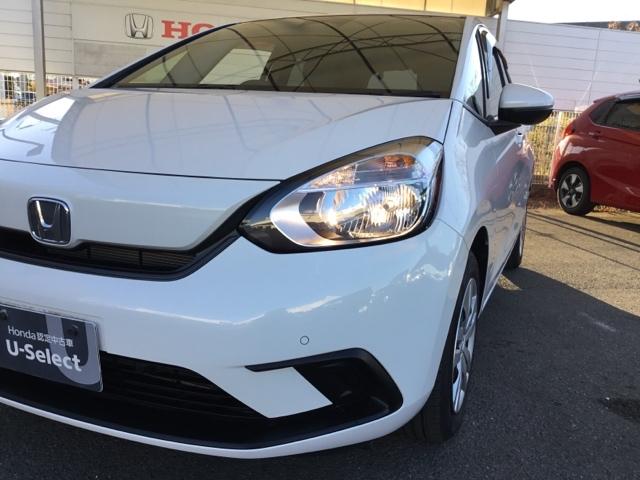 フィット ベーシック クルコン リアカメラ 純正ナビ アイスト 衝突軽減 クリアランスソナー VSA オートエアコン USB接続 イモビライザー AUTOライト クルーズコントロール スマートキー パワーステアリング(32枚目)