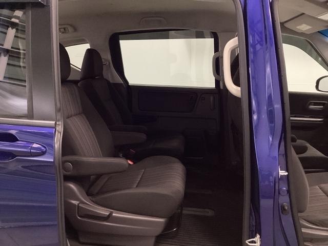 フリード G・ホンダセンシング クルコン リアカメラ 社外ナビ ETC Fセグ 追突被害軽減ブレーキ iストップ Wエアバッグ パワーウィンドウ アクティブクルーズコントロール スマートキ カラーバックモニター 整備点検記録簿(16枚目)