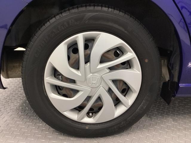 フリード G・ホンダセンシング クルコン リアカメラ 社外ナビ ETC Fセグ 追突被害軽減ブレーキ iストップ Wエアバッグ パワーウィンドウ アクティブクルーズコントロール スマートキ カラーバックモニター 整備点検記録簿(18枚目)