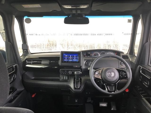 N-BOXカスタム L 片側電動スライドドア 純正ナビ ドラレコ Pソナー サイドエアバッグ ナビTV Aストップ シートヒータ ベンチシート キーフリーシステム LEDライト リアカメ クルーズコントロール AC スマキー(2枚目)