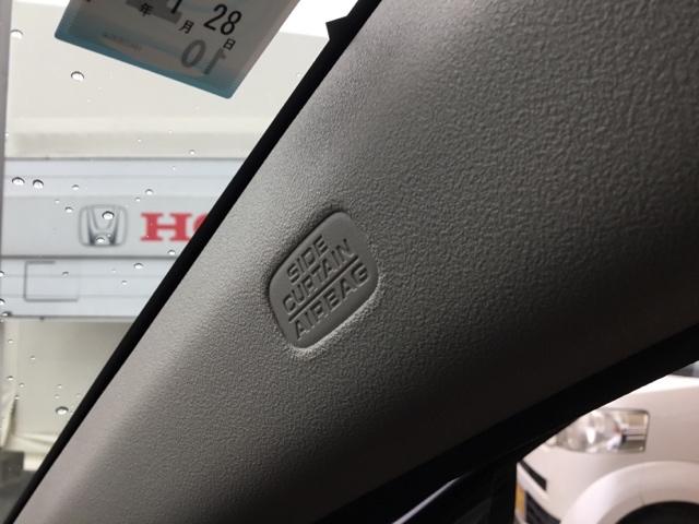 WR-V Z デモカー クルコン リアカメラ 純正ナビ ETC ドラレコ 盗難防止装置 誤発進抑制 禁煙 Rカメラ USB ESC LEDライト ABS パワーウィンドウ パワーステアリング フルオートエアコン(33枚目)