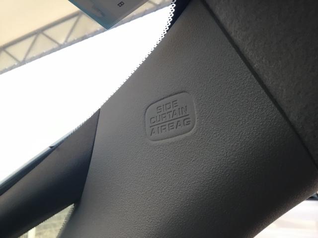 フィット ｅ：ＨＥＶホーム　全周囲カメラ　ＥＴＣ２．０　純正ナビ　フルセグ　前後誤発進抑制機能　クリソナ　マルチビュー　助手席エアバッグ　運転席エアバッグ　アイドリングストップ　禁煙　ＬＥＤライト　ＵＳＢ接続　バックカメラ（28枚目）