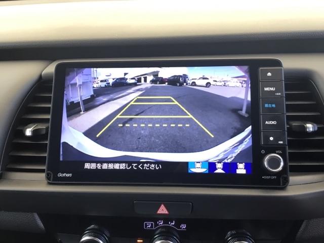 フィット ｅ：ＨＥＶホーム　クルコン　リアカメラ　純正ナビ　フルセグ　前後誤発進抑制機能　クリソナ　助手席エアバッグ　運転席エアバッグ　アイドリングストップ　ＬＥＤライト　ＵＳＢ接続　バックカメラ　ＡＢＳ　サイドエアバッグ（20枚目）