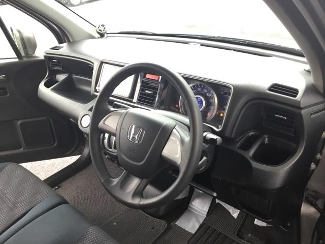 �^�]�ȃh�����N�z���_�[�́A�h���C�o�[���������o����ʒu�ɕt���Ă��܂��B