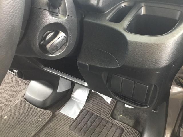 �X�}�[�g�L�[�V�X�e�����ڂł��̂ŁA�n���h�����̃X�C�b�`�m�u���񂹂΁A�G���W���X�^�[�g�I