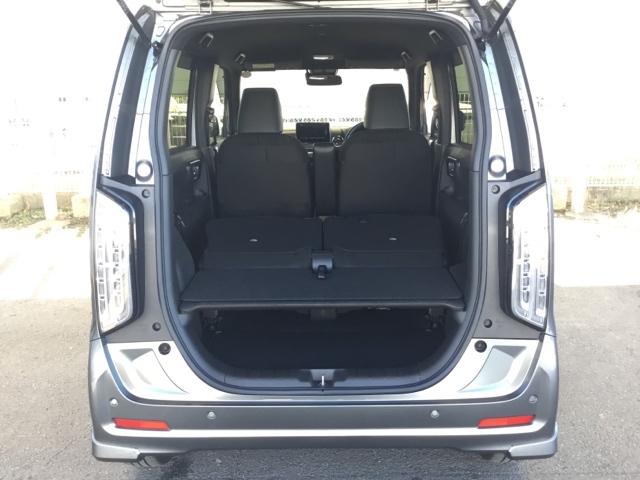 ���A�V�[�g��O�ɓ|���Ή׎��e�ʔ{���I�قڃt���b�g�ȏ�ԂɂȂ�̂ŁA��葽���̉ו���ςނ��Ƃ��ł��܂���B