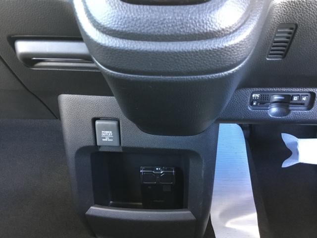 �A�N�Z�T���[�\�P�b�g���t���Ă��܂��B