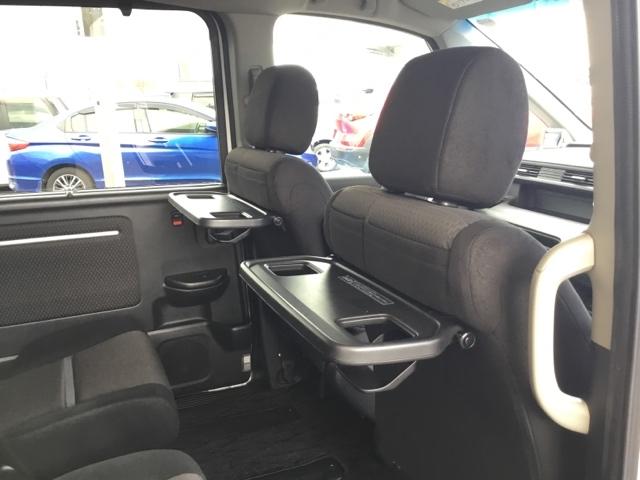 ステップワゴンスパーダ スパーダホンダセンシング　クルコン　リアカメラ　純正ナビ　フルセグ　ＥＴＣ　わくわくゲート　盗難防止　助手席エアバッグ　Ｗパワスラ　リアオートエアコン　地デジ　ＬＥＤライト　横滑り防止システム　オートエアコン　ＵＳＢ　スマ鍵（17枚目）