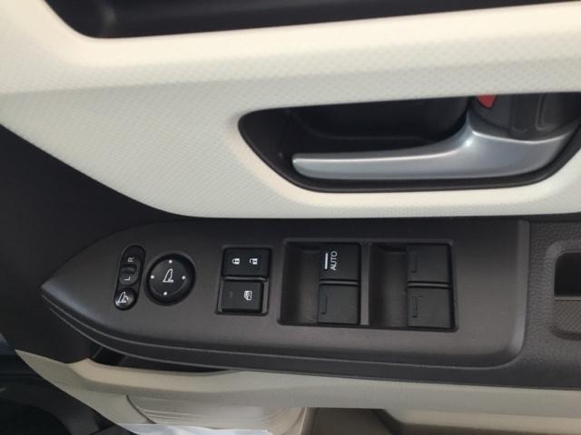 Ｎ－ＢＯＸ Ｇ・Ｌホンダセンシング　片側電動スライドドア　クルコン　リアカメラ　純正ナビ　ＥＴＣ　レーダブレーキ　Ａストップ　ＥＳＣ　キーフリーシステム　ＬＥＤライト　オートライト　バックＭ　ＵＳＢ　スマートキー　両席エアバック　ＡＢＳ（12枚目）