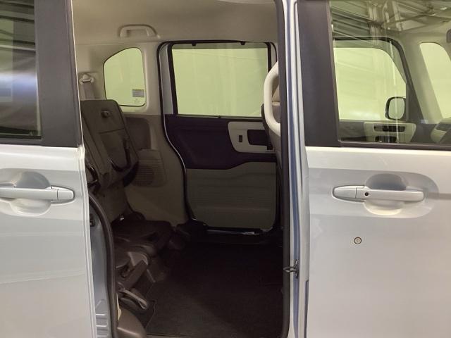 N-BOX G・Lホンダセンシング 片側電動スライドドア リアカメラ 純正ナビ ETC レーダブレーキ Aストップ ESC キーフリーシステム LEDライト オートライト バックM USB スマートキー クルコン 両席エアバック ABS(25枚目)