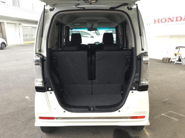 Ｎ－ＢＯＸカスタム Ｇ・Ｌパッケージ　片側電動スライドドア　ＥＴＣ　リアカメラ　ＨＩＤ　アイドリングストップ車　ナビ・ＴＶ　スマキ－　フロントベンチシート　地デジＴＶ　パワーウィンドウ　片側電動両側スライドドア　盗難防止システム　パワステ（9枚目）