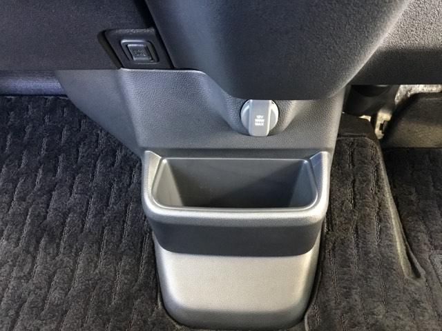 Ｎ－ＢＯＸカスタム ベースグレード　両側電動スライドドア　クルコン　前後ドラレコ　純正ナビ　フルセグ　Ｗ電動ドア　ＵＳＢ接続　ＣＭＢＳ　Ｄレコ　禁煙　ベンチシート　オートエアコン　スマートキ　ＬＥＤ　盗難防止装置　バックカメラ　ＥＳＣ（22枚目）