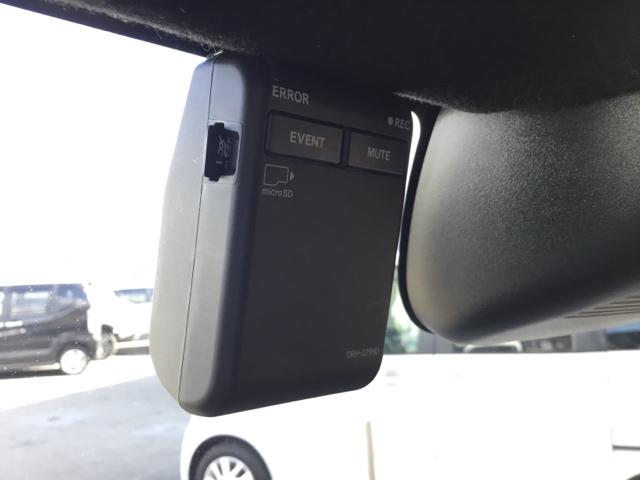 Ｎ－ＢＯＸカスタム ベースグレード　両側電動スライドドア　クルコン　前後ドラレコ　純正ナビ　フルセグ　Ｗ電動ドア　ＵＳＢ接続　ＣＭＢＳ　Ｄレコ　禁煙　ベンチシート　オートエアコン　スマートキ　ＬＥＤ　盗難防止装置　バックカメラ　ＥＳＣ（25枚目）