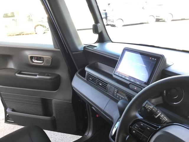 Ｎ－ＢＯＸカスタム ベースグレード　両側電動スライドドア　クルコン　前後ドラレコ　純正ナビ　フルセグ　Ｗ電動ドア　ＵＳＢ接続　ＣＭＢＳ　Ｄレコ　禁煙　ベンチシート　オートエアコン　スマートキ　ＬＥＤ　盗難防止装置　バックカメラ　ＥＳＣ（27枚目）