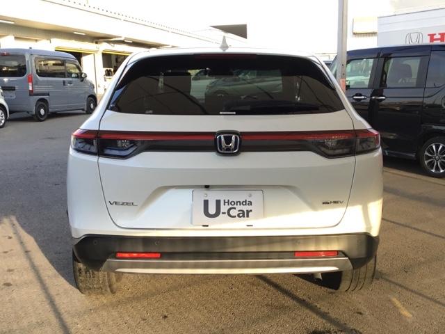 ヴェゼル e:HEVX クルコン ETC 純正ナビ フルセグ フルオートエアコン 盗難防止 両席エアバック ソナー Bカメ TVナビ キーレスエントリー 地デジ エアバッグ カーテンエアバック パワーウインドウ VSA(8枚目)