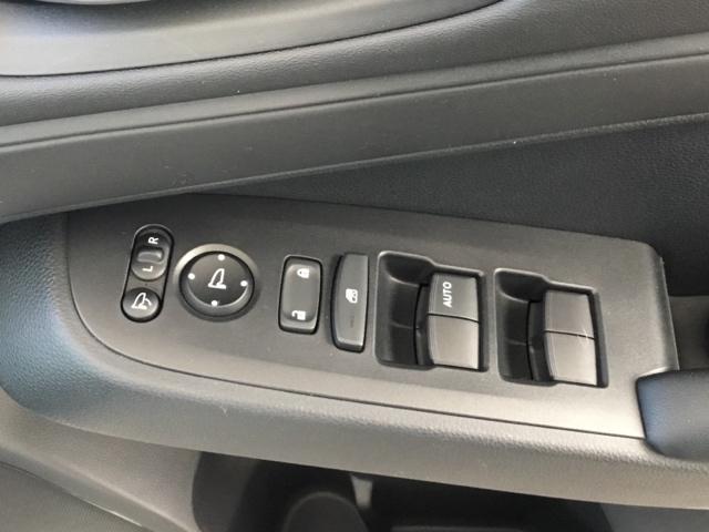 ヴェゼル e:HEVX クルコン ETC 純正ナビ フルセグ フルオートエアコン 盗難防止 両席エアバック ソナー Bカメ TVナビ キーレスエントリー 地デジ エアバッグ カーテンエアバック パワーウインドウ VSA(12枚目)