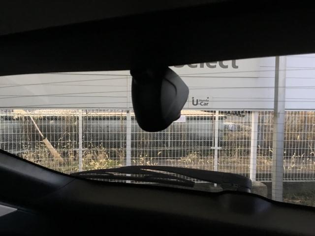 ヴェゼル e:HEVX クルコン ETC 純正ナビ フルセグ フルオートエアコン 盗難防止 両席エアバック ソナー Bカメ TVナビ キーレスエントリー 地デジ エアバッグ カーテンエアバック パワーウインドウ VSA(29枚目)