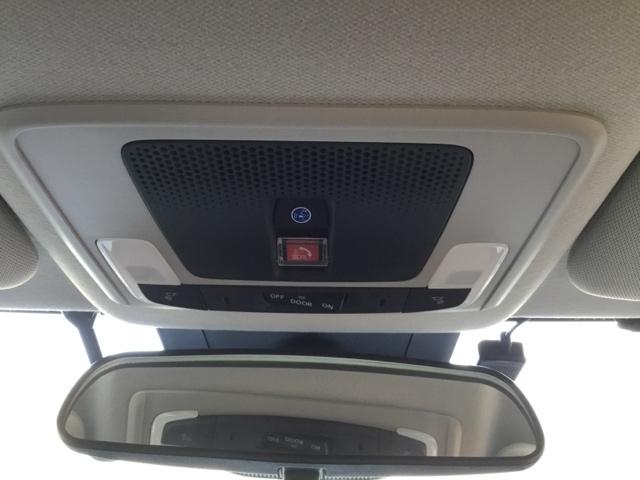 ヴェゼル e:HEVX クルコン ETC 純正ナビ フルセグ フルオートエアコン 盗難防止 両席エアバック ソナー Bカメ TVナビ キーレスエントリー 地デジ エアバッグ カーテンエアバック パワーウインドウ VSA(32枚目)