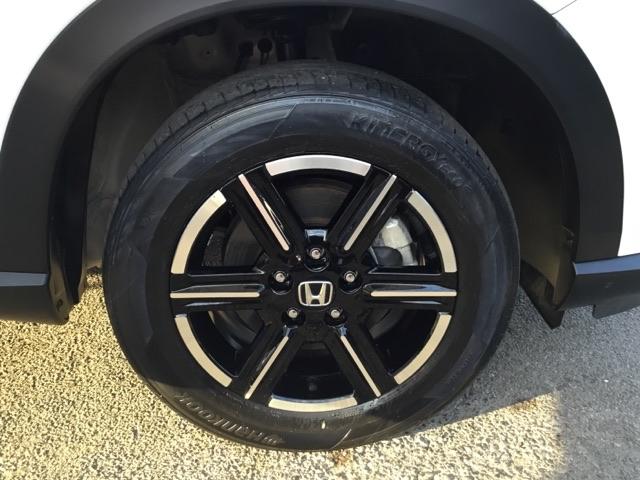 ヴェゼル e:HEVX クルコン ETC 純正ナビ フルセグ フルオートエアコン 盗難防止 両席エアバック ソナー Bカメ TVナビ キーレスエントリー 地デジ エアバッグ カーテンエアバック パワーウインドウ VSA(35枚目)