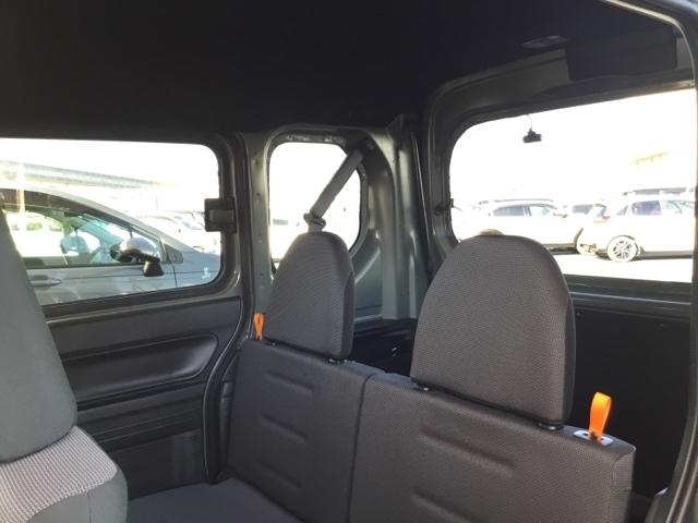 �׎��ɂ̓��[�e�B���e�B�[�i�b�g���t���Ă���̂ŁA�p�C�v��I�Ȃǂ̎��t�����\�ł��B